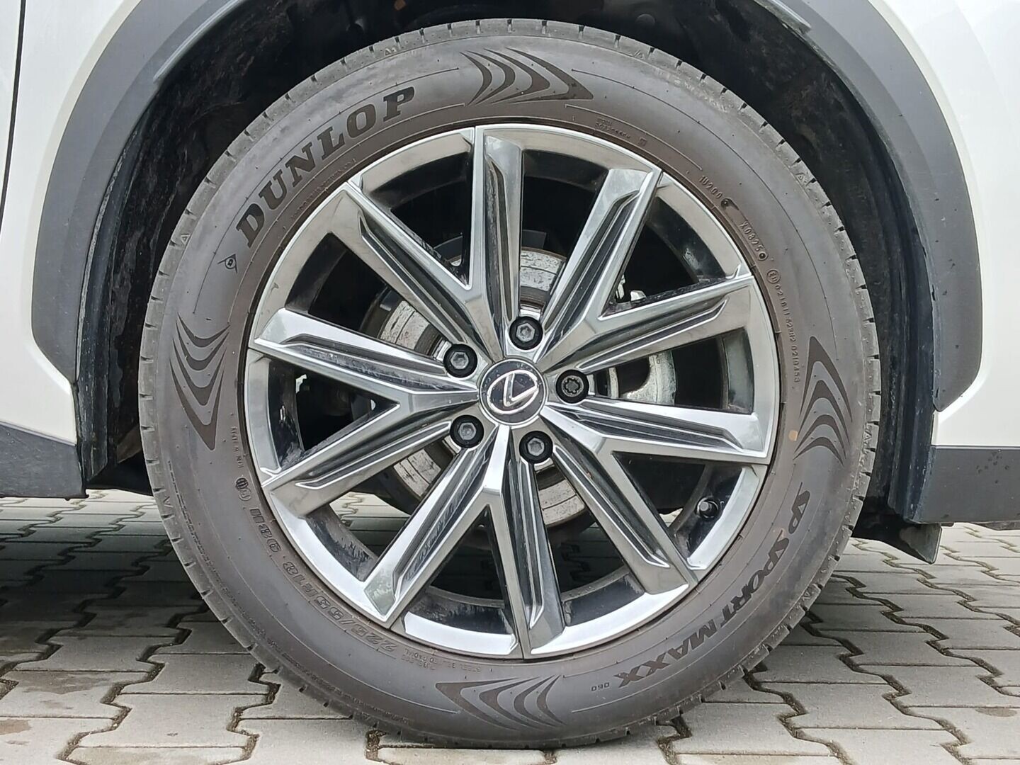 Lexus LBX