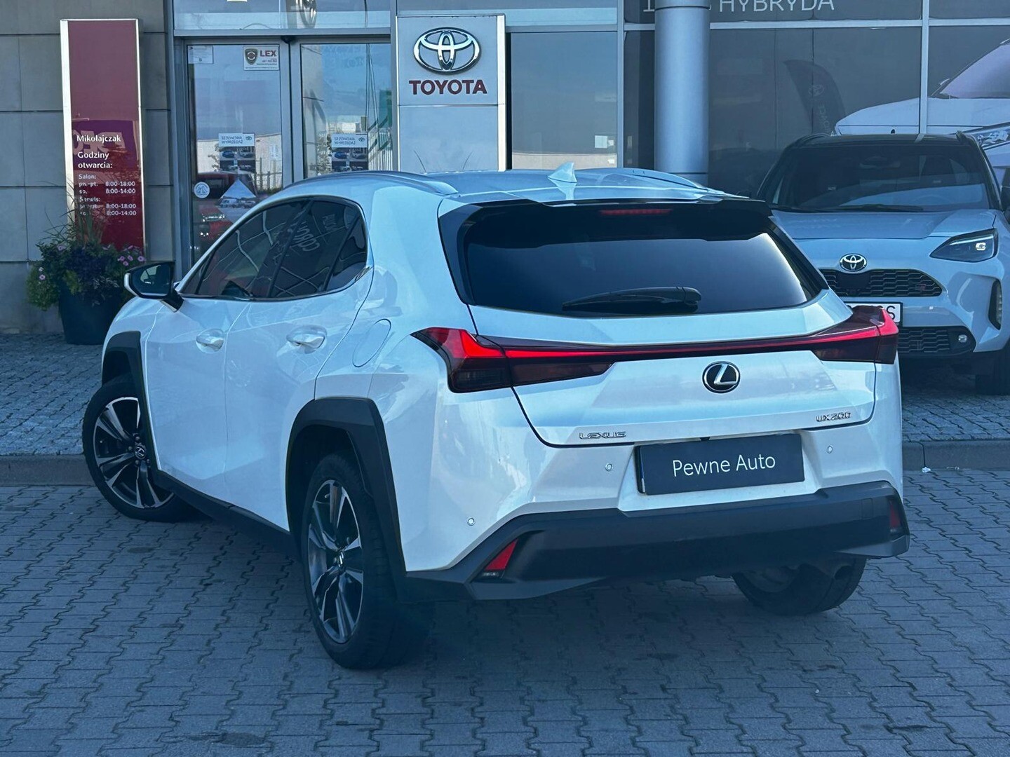 Lexus UX